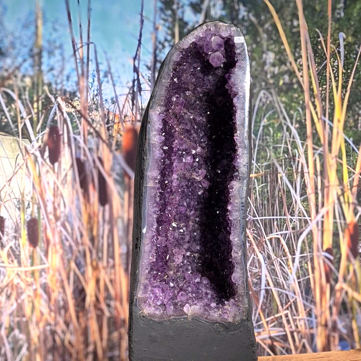 Amethyst-Druse-Geode