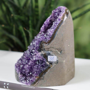 Intense purple Uruguay Amethyst Mini Geode with regular crystal structure, unique piece number 31